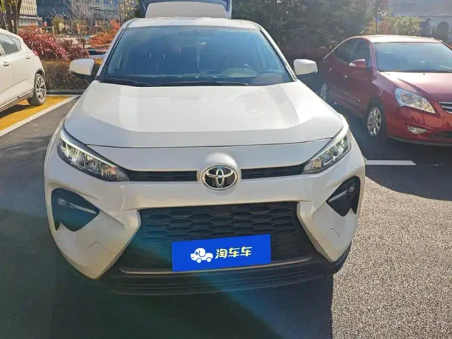 Toyota Wildlander — Фото автомобиля 2