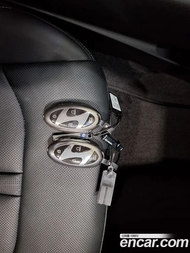 Hyundai Sonata — Фото автомобиля 14
