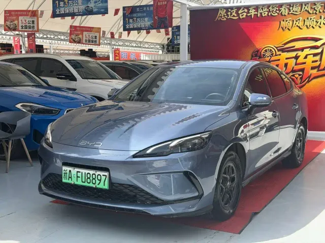 Фотография автомобиля — BYD Seal 05 DM-i