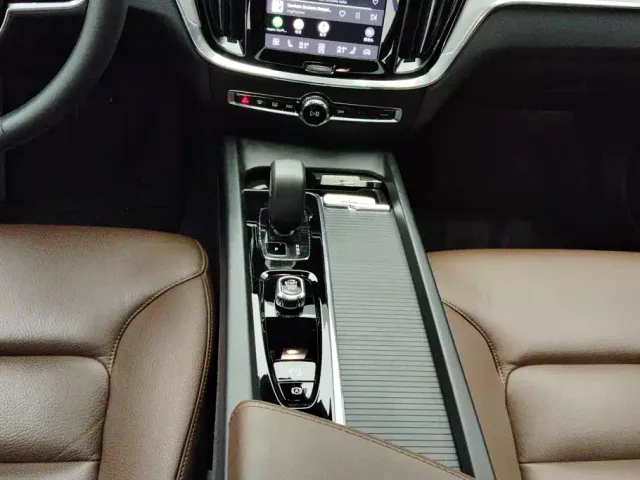 Volvo S60 — Фото автомобиля 16