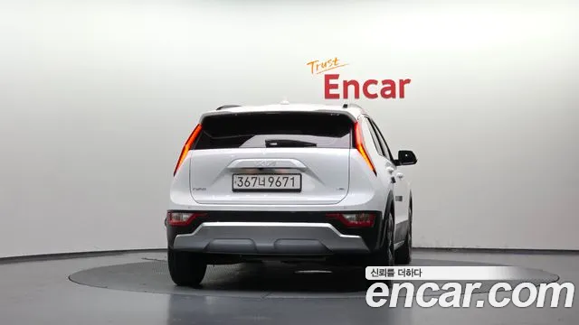Kia Niro The All New — Фото автомобиля 4