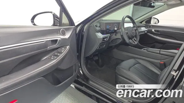 Hyundai Sonata — Фото автомобиля 15