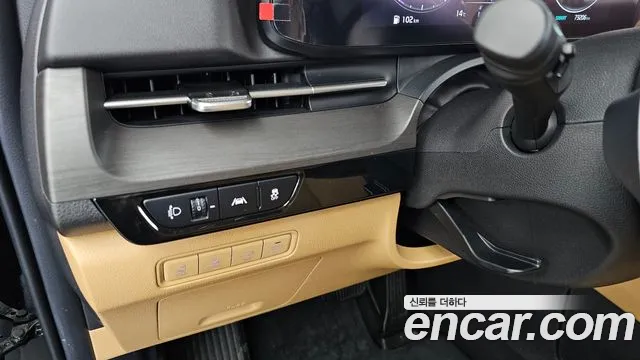 Kia Carnival 4th Gen — Фото автомобиля 27