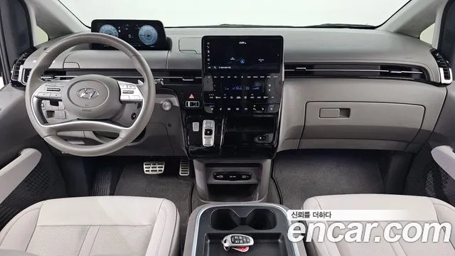 Hyundai Staria — Фото автомобиля 10