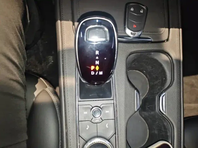 Cadillac XT4 — Фото автомобиля 13