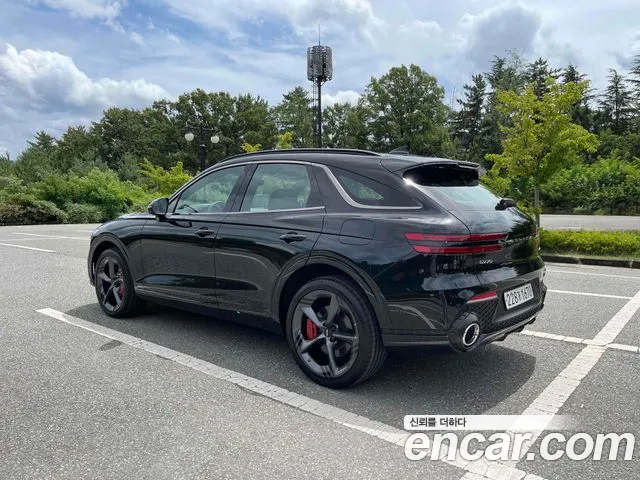 Genesis GV70 3.5T Бензин AWD — Фото автомобиля 3