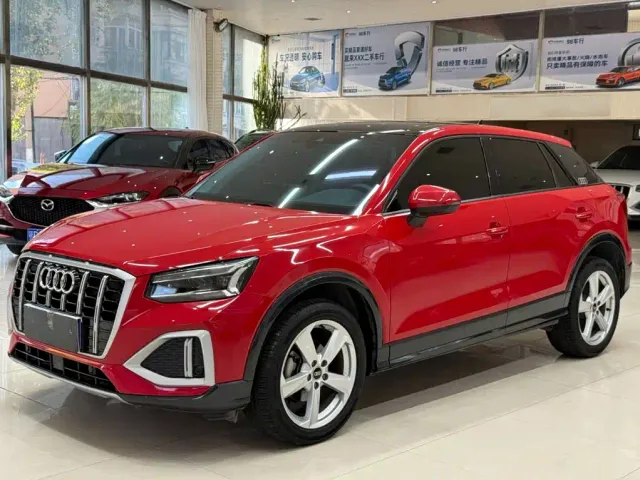 Фотография автомобиля — Audi Q2L