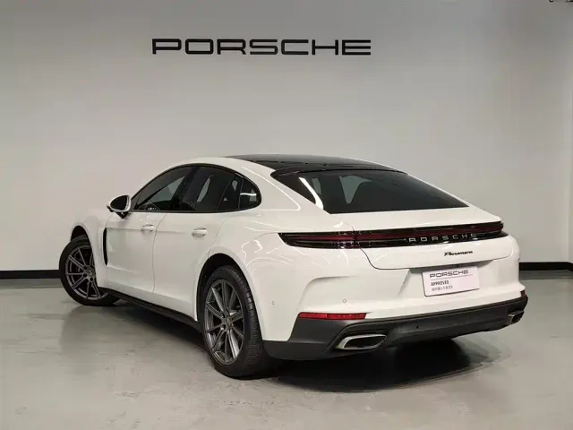 Porsche Panamera — Фото автомобиля 13