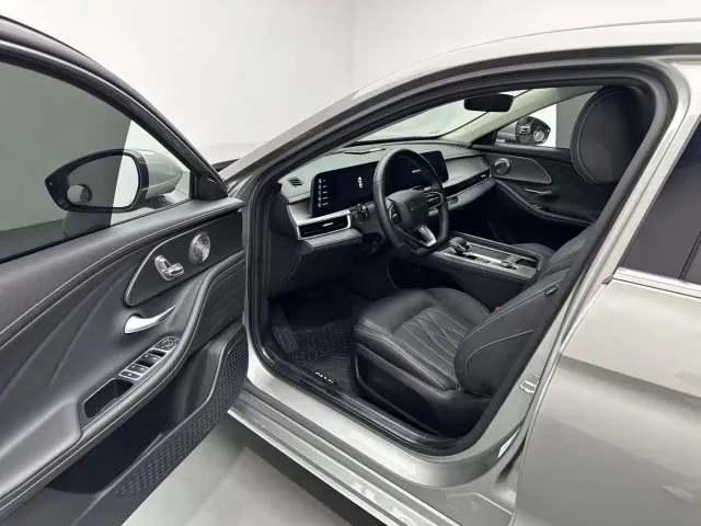 Chery Arrizo 8 — Фото автомобиля 5