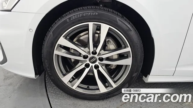 Audi A6 45 TFSI Premium — Фото автомобиля 5