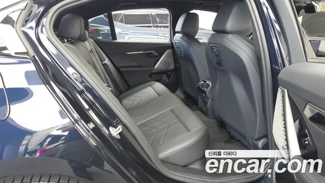 BMW 5 Series G60 — Фото автомобиля 18