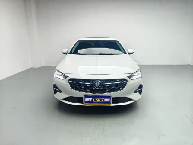 Buick Regal — Фото автомобиля 2