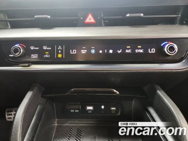 Kia Sportage — Фото автомобиля 12