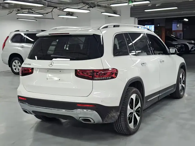 Mercedes-Benz GLB-Class — Фото автомобиля 4