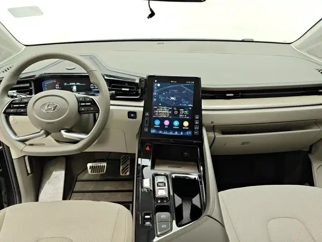 Hyundai Custo — Фото автомобиля 12