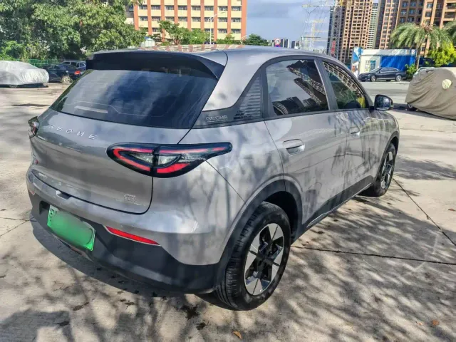 Geely Starry Wish — Фото автомобиля 4