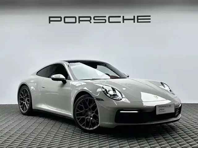 Porsche 911 — Фото автомобиля 3