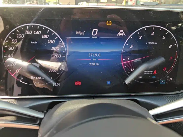 Mercedes-Benz C-Class — Фото автомобиля 14