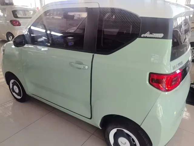 Wuling Hongguang Mini EV — Фото автомобиля 4