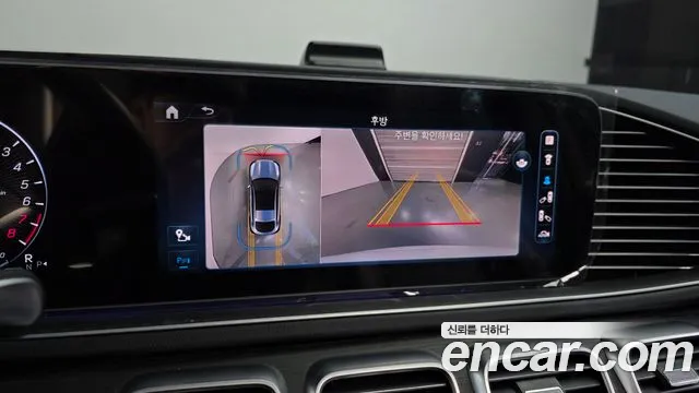 Mercedes-Benz GLE-Class — Фото автомобиля 21