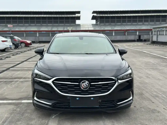Buick LaCrosse — Фото автомобиля 7