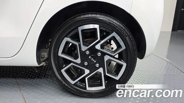 Kia RAY Новый Kia Ray Signature — Фото автомобиля 21