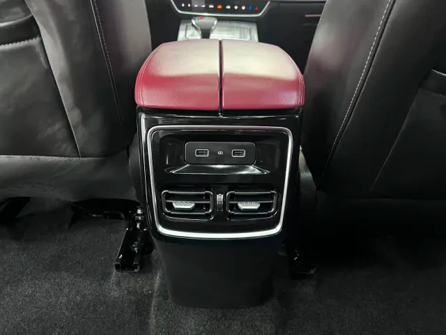 Jetour X70 Plus — Фото автомобиля 15