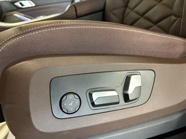 BMW X5 — Фото автомобиля 10