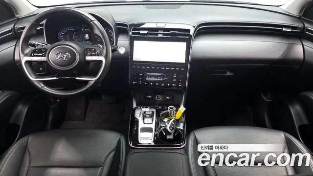 Hyundai Tucson Tucson (NX4) Дизель 2.0 2WD — Фото автомобиля 7
