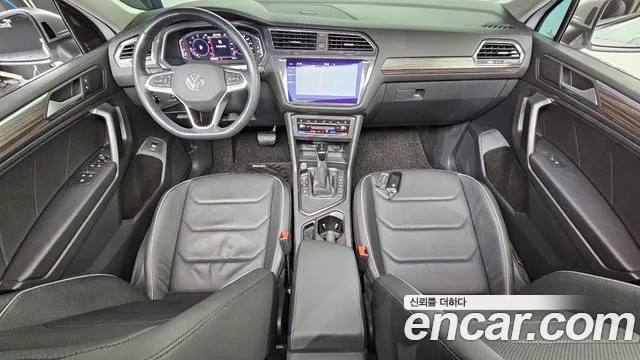 Volkswagen Tiguan — Фото автомобиля 7