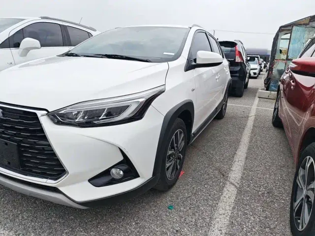 Toyota YARiS L Zhi Xuan — Фото автомобиля 2