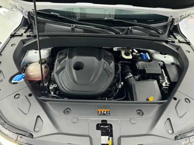 Geely Boyue L — Фото автомобиля 9