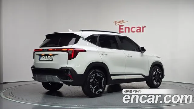 Kia Seltos — Фото автомобиля 2