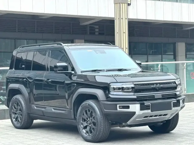 BYD FangChengBao Leopard 5 — Фото автомобиля 3