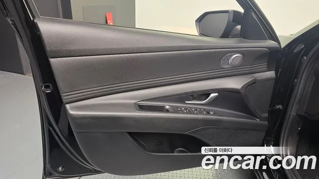 Hyundai Avante CN7 — Фото автомобиля 24