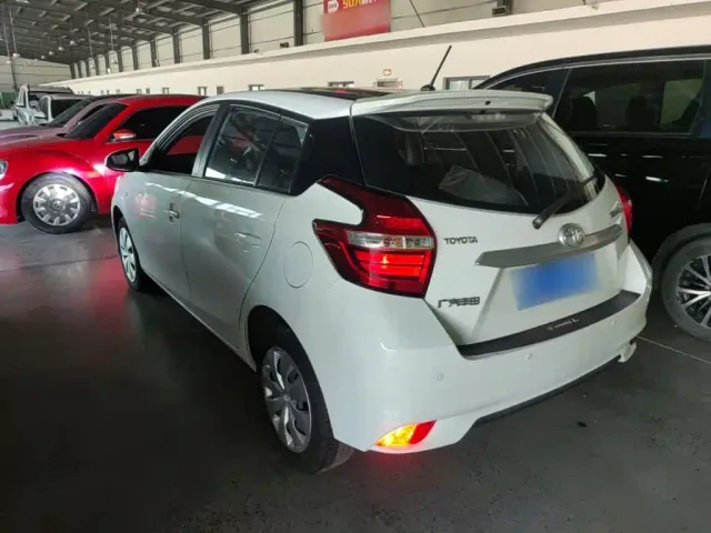 Toyota YARiS L Zhi Xuan — Фото автомобиля 4