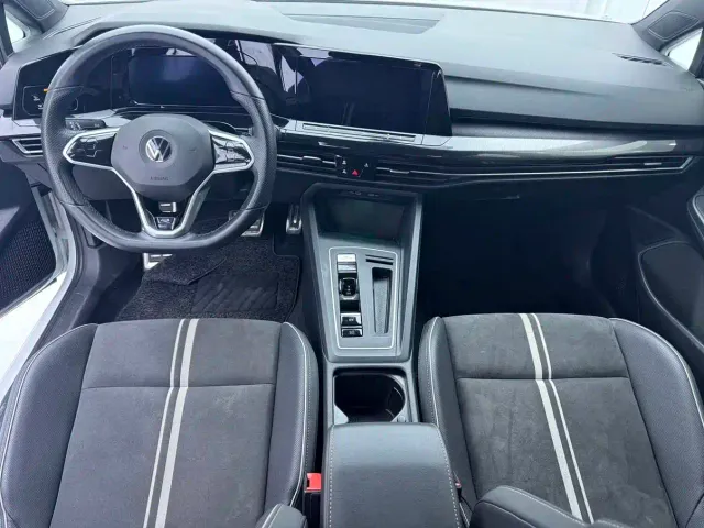 Volkswagen Golf — Фото автомобиля 13
