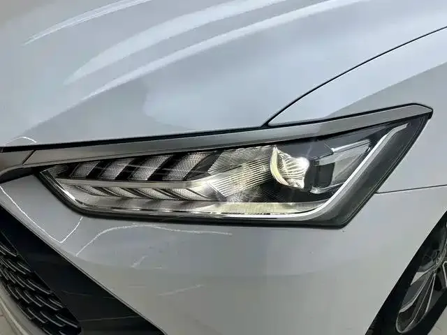 BYD Qin PLUS — Фото автомобиля 18