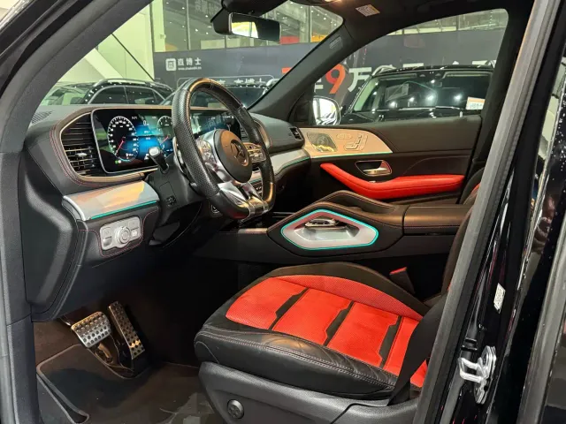 Mercedes-Benz GLE-Class AMG — Фото автомобиля 8