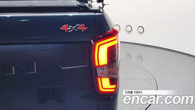 KG_Mobility_Ssangyong Rexton Новый Rexton Sport Khan Дизель 2.2 4WD — Фото автомобиля 19