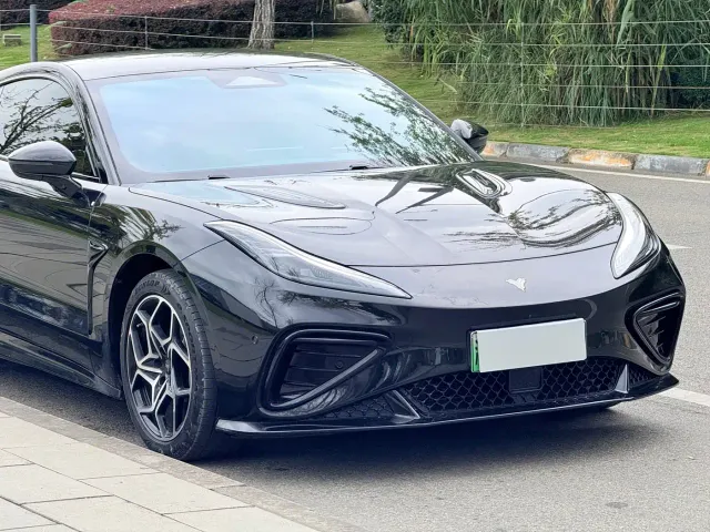Hozon Neta GT — Фото автомобиля 3