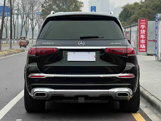 Mercedes-Benz GLS-Class — Фото автомобиля 4
