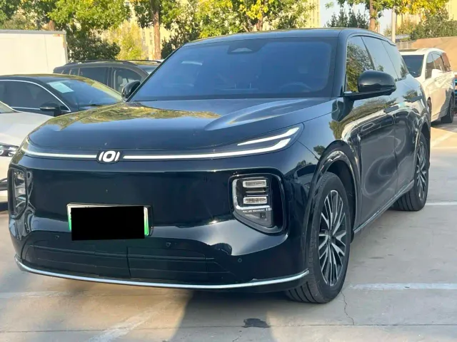 Фотография автомобиля — Changan Qiyuan Q07