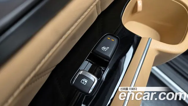 Kia Sorento Sorento 4-е поколение Бензин 2.5T 2WD — Фото автомобиля 27