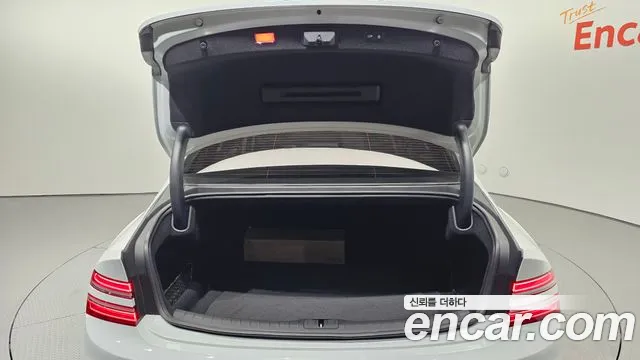 Genesis G80 RG3 — Фото автомобиля 26