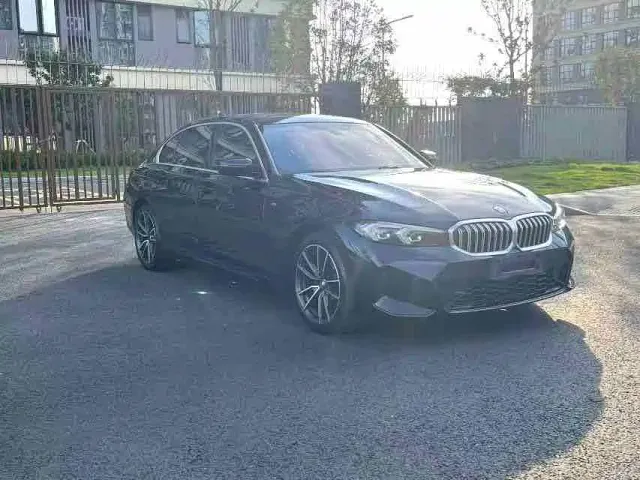 BMW 3 Series — Фото автомобиля 3
