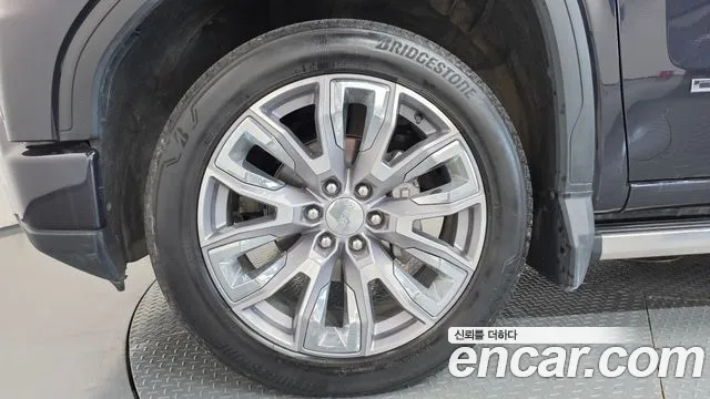 GMC Sierra — Фото автомобиля 5