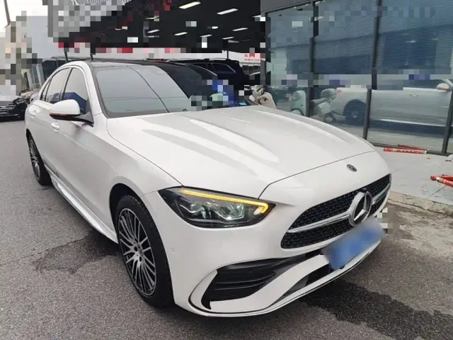 Mercedes-Benz C-Class — Фото автомобиля 3