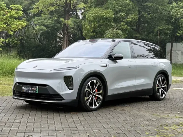 Фотография автомобиля — Nio ES8