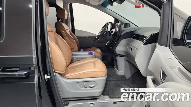 Hyundai Staria — Фото автомобиля 11